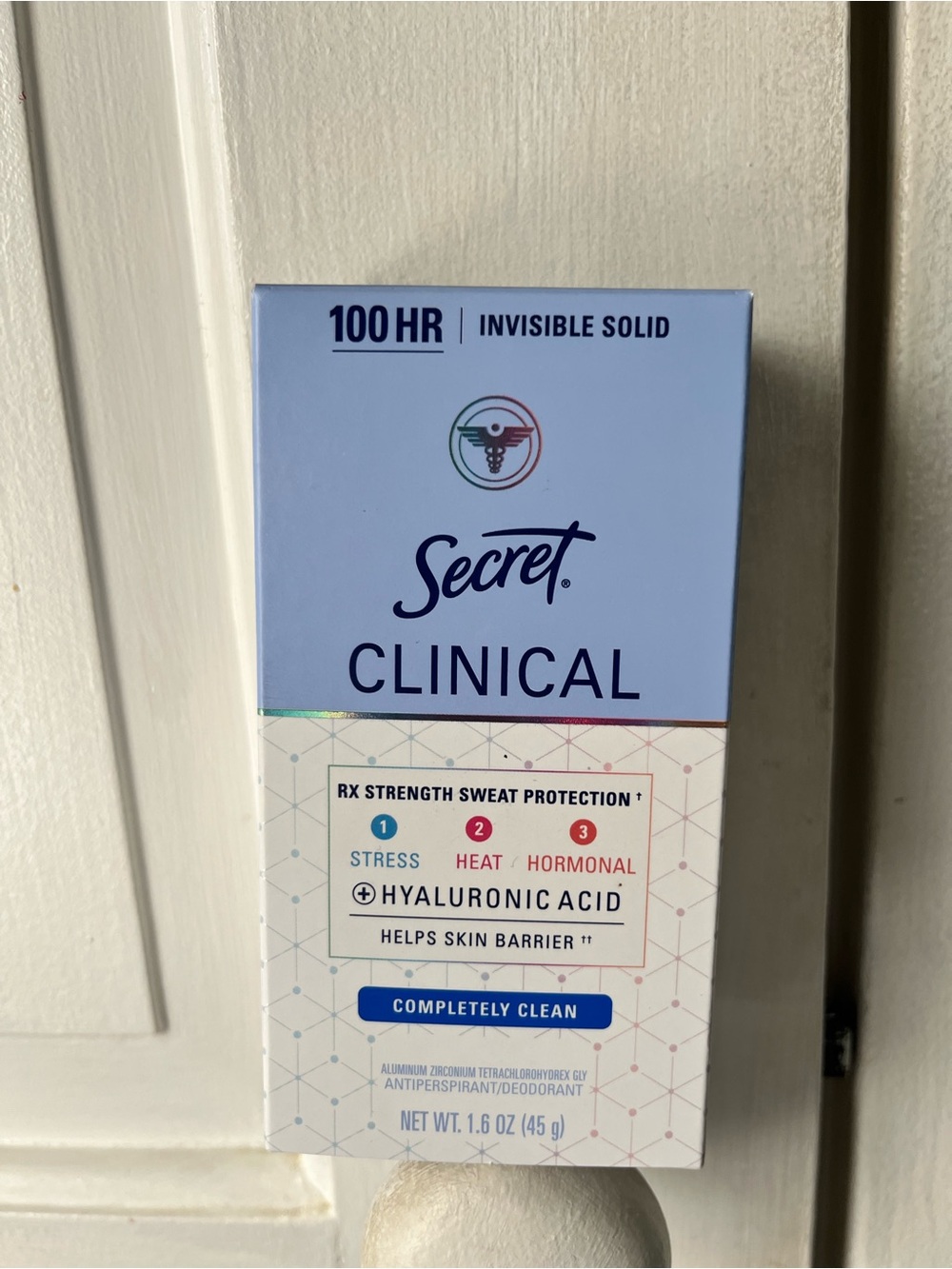 NWT Sealed Secret Clinical Invisible Solid Deodorant 100hr Hyaluronic Acid